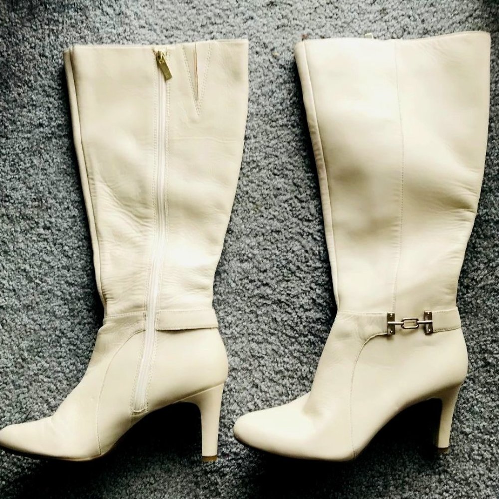 Bandolino High Heeled Boots